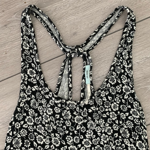 Urban Outfitters Kimchi Blue Floral Skater Dress - Picture 5 of 5